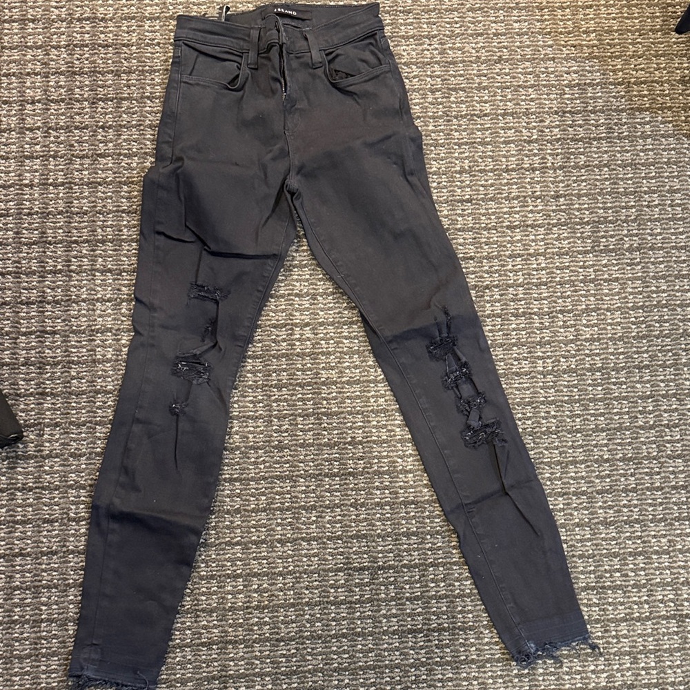 J Brand Black distressed Skinny Jeans. Size 24